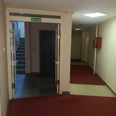 Contemporary Apartment Nis