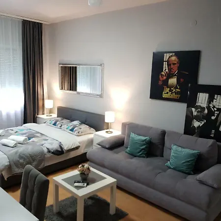Contemporary Apartment Nis